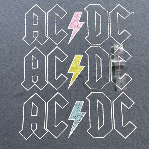 Grayson Threads Women's AC/DC Graphic T-Shirt Gray Repeating Logo NWT - Picture 6 of 7